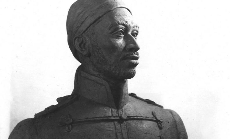 busto-del-negro-primero